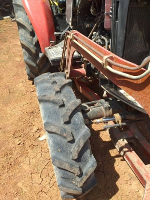 YANMAR EF 393T - 4WD ปี 57 รถไถ 2 เพลา เอกสารทะเบียน รถ 39 แรงทำงาน 2,200 ชม สวยสภาพดีพร้อมใช้งานได้เลยครับ อุปกรณ์ 3 ชิ้น มีใบดันหน้า ผาน 5 โรตารี่ สภาพดีทุกชิ้นพร้อมใช้งาน เครื่องแรงดี ช่วงล่างแน่น ราคาต่อรองได้ครับ YANMAR EF 393T - 4WD ปี 57 รถไถ 2 เพลา เอกสารทะเบียน รถ 39 แรงทำงาน 2,200 ชม สวยสภาพดีพร้อมใช้งานได้เลยครับ อุปกรณ์ 3 ชิ้น มีใบดันหน้า ผาน 5 โรตารี่ สภาพดีทุกชิ้นพร้อมใช้งาน เครื่องแรงดี ช่วงล่างแน่น ราคาต่อรองได้ครับ