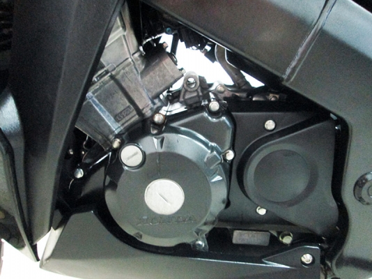 (โอนฟรี) ขาย Honda CBR 150 R ไมล์แท้ 799 กม ปี 2019 สภาพสวยเดิมๆ เครื่องหัวฉีดประหยัดน้ำมัน