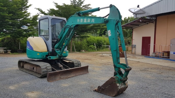 รถขุดโคมัสสุ PC45MR1 ตู้เก๋ง เก่าญี่ปุ่น รถขุดโคมัสสุ PC45MR1 ตู้เก๋ง เก่าญี่ปุ่น