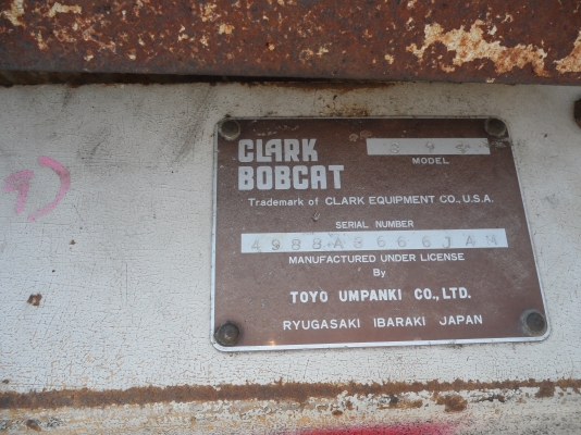 TCM315 CLARK BOBCAT เล็กกระทัดรัดราคาดร้าใจ ของนอกยังไม่ได้ใช้ในไทย @135,000 สนใจ 081-989-1989 หรั่งครับ