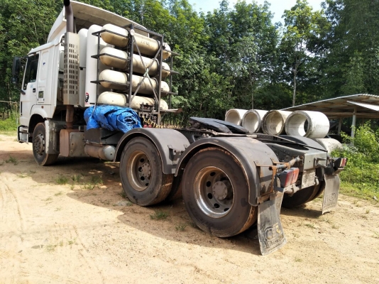 ขายหัวลาก10ล้อจีนใช้ก๊าสราคา 350,000ต่อรอง ขายหัวลาก10ล้อจีนใช้ก๊าสราคา 350,000ต่อรอง