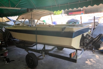 ขาย เรือยามาฮ่าพร้อมเครื่องและเทเลอร์ราคา85,000