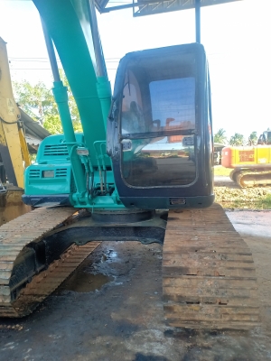 ขายจ้า..SK120-2 มาร์คไฟว์  เก่าใน  สภาพดี  แทรคใหญ่...พร้อมใช้ โทร 089-3818694 จ๊อย