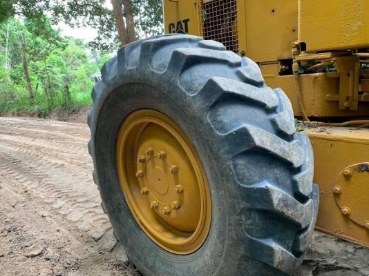 ขาย 1,150,000 รถเกรด CATTERPILAR 120G ชีเรียล 87V1711 เครื่อง 125 แรง สภาพสวยเก่านอก เอกสารเล่มทะเบียน รถอยู่ อุบลราชธานี 090-772-3710 090-772-3708 ขาย 1,150,000 รถเกรด CATTERPILAR 120G ชีเรียล 87V1711 เครื่อง 125 แรง สภาพสวยเก่านอก เอกสารเล่มทะเบียน รถอยู่ อุบลราชธานี 090-772-3710 090-772-3708