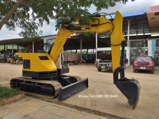 ขายรถขุดMITSUBISHI - MXR-55 เครื่องยนต์มิตซูบิชิ K4M ขนาด 4 สูบ คอนโทรลลูกหมาก ปั๊มเฟือง 3 ตอน มีใบมีด หลังคา แทรคเหล็ก รถเก่านอก มีเอกสาร ยังไม่เคยใช้งานในไทย