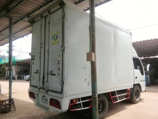 4 ล้อบรรทุก *ไม่ติดเวลา* EURO2 ISUZU NKR 100 แรงม้า * ยาว 3.20ม.* รถสวยเดิม+สภาพพร้อมใช้งาน * รถห้าง