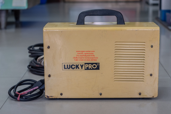 เครื่องเชื่อมอินเวอร์เตอร์ 250 A ยี่ห้อ Lucky Pro รุ่น MMA-250 สภาพดี เครื่องเชื่อมอินเวอร์เตอร์ 250 A ยี่ห้อ Lucky Pro รุ่น MMA-250 สภาพดี