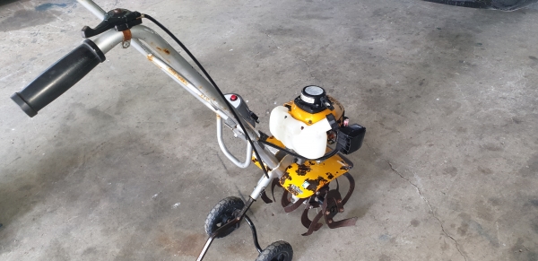 2 จังหวะ รถพรวนดิน