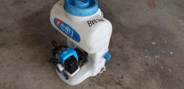 ถังพ่นยา 15 ลิตร เทสแล้วพร้อมใช้ ถังพ่นยา 15 ลิตร เทสแล้วพร้อมใช้