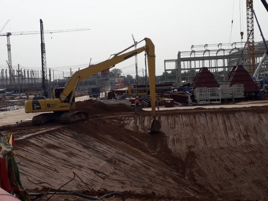 ให้เช่า รถเกรด รถบด รถน้ำ รถแมคโคร 120-200 บูมสั้น-บูมยาว รายวัน-รายเดือน งานทั่วไป สนใจติดต่อได้ที่ 0802719535 คุณเบียร์