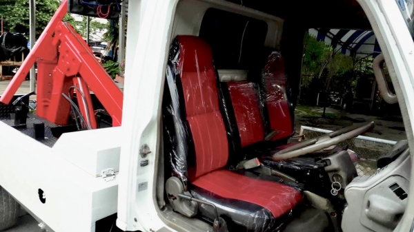 รถยก 4 ล้อพร้อมวิ่งงาน ไม่ติดเวลาระบบไฮโดริควิ้น10ตัน เล่มทะเบียนพร้อม ภาษีไม่ขาดเจ้าของขายเอง ยกรถ6ล้อได้อุปกรณ์ช้อนล้อครบเครื่องช่วงล่าง90\%ขายเงิน 259000รับเทิร์นรถทุกชนิด 082-628-0799 พระราม5 นนทบุรี