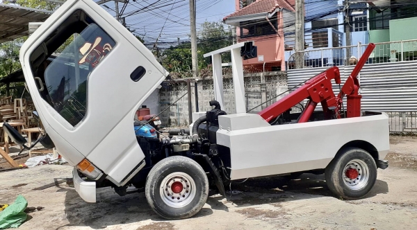 รถยก 4 ล้อพร้อมวิ่งงาน ไม่ติดเวลาระบบไฮโดริควิ้น10ตัน เล่มทะเบียนพร้อม ภาษีไม่ขาดเจ้าของขายเอง ยกรถ6ล้อได้อุปกรณ์ช้อนล้อครบเครื่องช่วงล่าง90\%ขายเงิน 259000รับเทิร์นรถทุกชนิด 082-628-0799 พระราม5 นนทบุรี