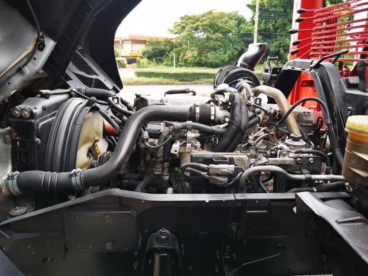 FTR240ปี54ติดเครน 5 ตัน ยาว 7.20 รถสวยพร้อมใช้งานครับ ไมล์ 3แสนกว่า