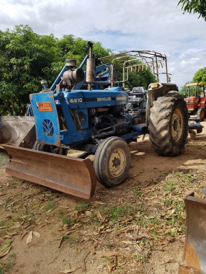 รถFORD ทะเบียนพร้อมโอน เครื่องดี รถใช้งานอยุ่ สนใจโทร081-810-8927นพดลครับ