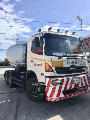ขายรถบรรทุก 10ล้อหัวลาก HINO MEGA FM TRACTOR ขายรถบรรทุก 10ล้อหัวลาก HINO MEGA FM TRACTOR