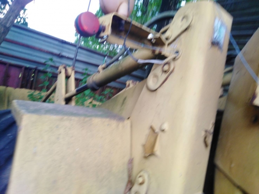 รถตักล้อยาง ยี่ห้อ CAT 910 รถตักล้อยาง ยี่ห้อ CAT 910