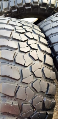 ขายยาง Mud BF KM2 ขนาด 285/75/16