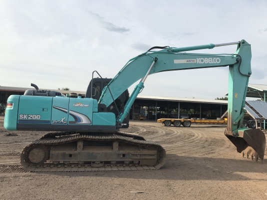ขายKOBELCO SK200-8 Super-XM 4000 ชั่วโมง สภาพสวยเดิมๆทั้งคัน สนใจติดต่อโดยตรง 081-4283210