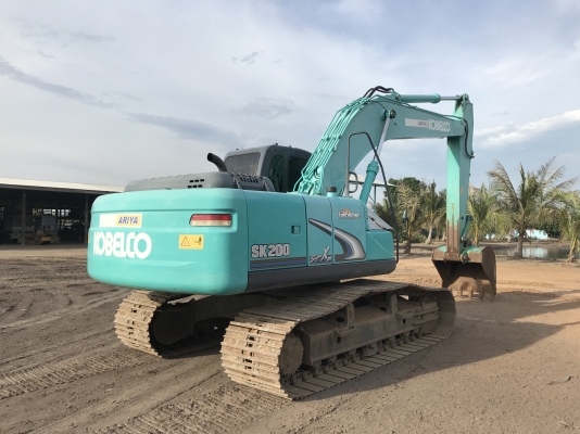 ขายKOBELCO SK200-8 Super-XM 4000 ชั่วโมง สภาพสวยเดิมๆทั้งคัน สนใจติดต่อโดยตรง 081-4283210