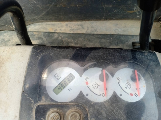 มาใหม่จ้า..KOMATSU PC35MR-2 เก่านอกแท้ เดิมๆๆ เครื่องปั๊มแห้ง สวย พร้อมใช้ โทร 089-3818694 จ๊อย มาใหม่จ้า..KOMATSU PC35MR-2 เก่านอกแท้ เดิมๆๆ เครื่องปั๊มแห้ง สวย พร้อมใช้ โทร 089-3818694 จ๊อย