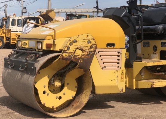 ขายรถบด DYNAPAC (ขนาด 5 ตัน) ปี 2005 (2,XXX ชั่วโมง) นำเข้าจากญี่ปุ่น สภาพสวยพร้อมใช้ มีVDOการทำงานครับ