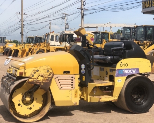 ขายรถบด DYNAPAC (ขนาด 5 ตัน) ปี 2005 (2,XXX ชั่วโมง) นำเข้าจากญี่ปุ่น สภาพสวยพร้อมใช้ มีVDOการทำงานครับ