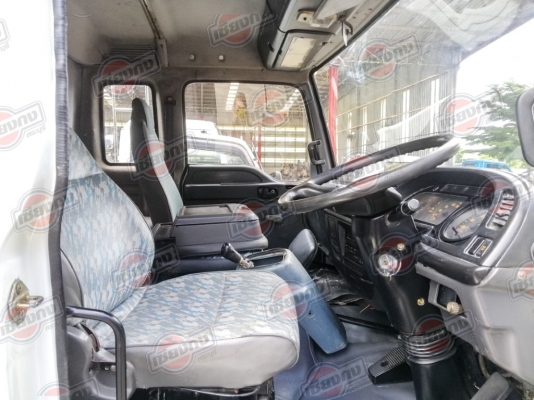 หัวเก๋ง  ISUZU DECA 270 2 ใบปัด ทำสีขาว