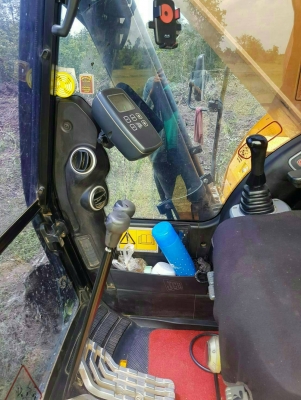 ต้องการขายรถขุด JCB 200 SC