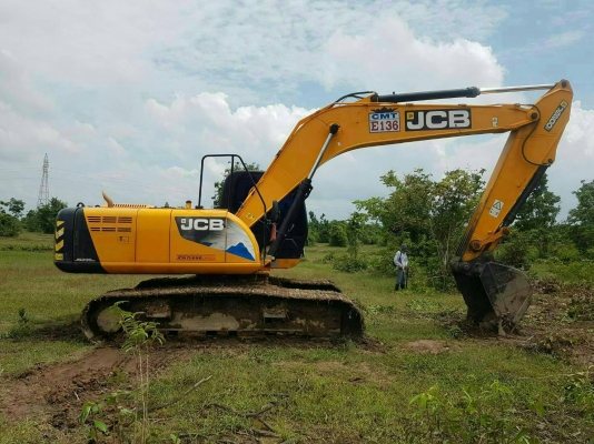 ต้องการขายรถขุด JCB 200 SC