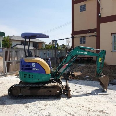 รถแบคโฮเก่าญี่ปุ่น KOMATSU PC20MR-1