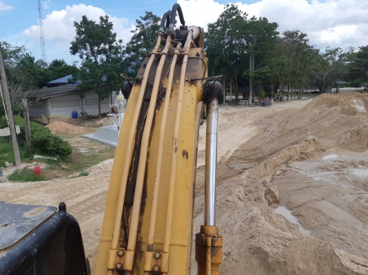 ขายรถแบคโฮ CAT 320D กระบอกเหลือง อินวอย