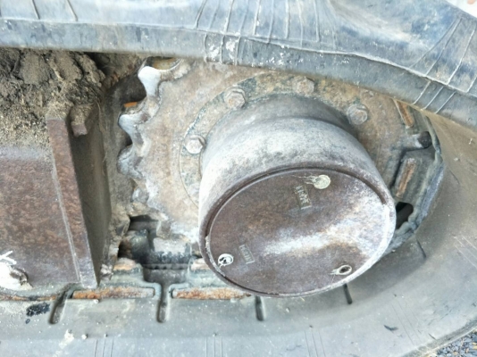 ขาย KOMATSU PC40-7 เอกสารอินวอย 10,100 ชม.ราคา 550,000