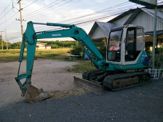ขาย KOMATSU PC40-7 เอกสารอินวอย 10,100 ชม.ราคา 550,000 ขาย KOMATSU PC40-7 เอกสารอินวอย 10,100 ชม.ราคา 550,000