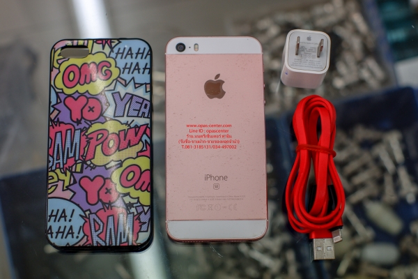 iphone SE 16 GB เครื่องศูนย์ไทย สี Pink Gold สภาพใหม่ ส่งฟรี