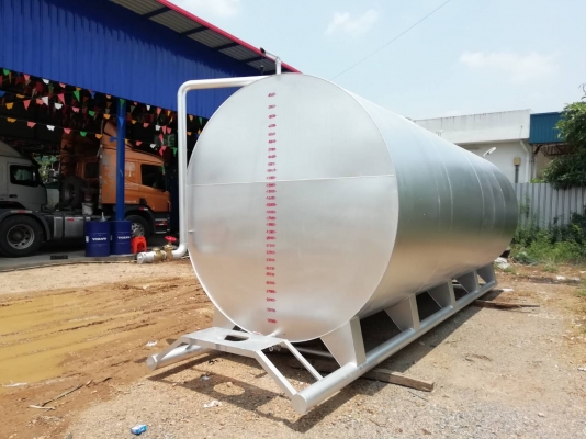 ขายถังน้ำมันใหม่ขนาด 30,000 ลิตร เหล็กหนา 4 มม.ผลิตเอง ราคาใบละ 100,000 บาท  ถังใหม่ผลิตเอง