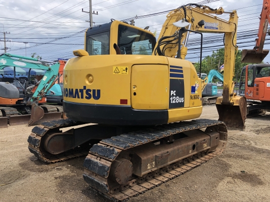 KOMATSU โคมัสสุ PC128-8 รุ่น 8 รถสวย พร้อมใช้งาน ราคาไม่แพง นำเข้าเองจากญี่ปุ่นโดยตรง โทร 081-8581834