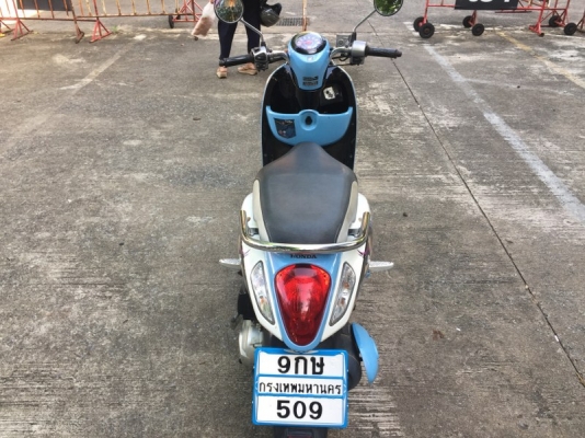 ขายHONDA scoopy-i เครื่องหัวฉีด รถสวยสภาพดี พร้อมใช้งาน อยู่ห้วยขวาง กทม.เล่มและชุดโอนพร้อม