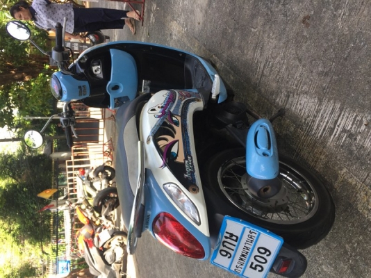 ขายHONDA scoopy-i เครื่องหัวฉีด รถสวยสภาพดี พร้อมใช้งาน อยู่ห้วยขวาง กทม.เล่มและชุดโอนพร้อม