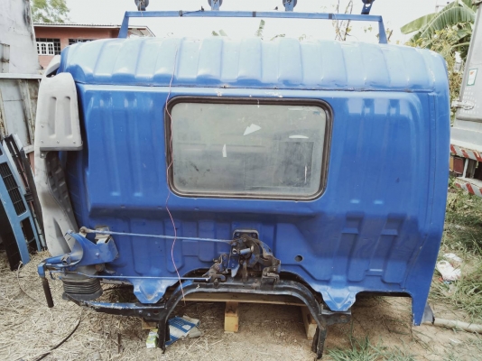 ขาย หัวเก๋ง หกล้อ fc 4j มีขาดีดหน้า-ขาหลัง กันชน สภาพบางๆ ราคา39000 ขาย หัวเก๋ง หกล้อ fc 4j มีขาดีดหน้า-ขาหลัง กันชน สภาพบางๆ ราคา39000