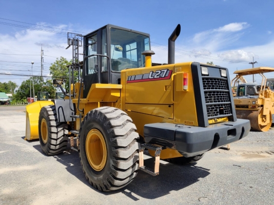 ขาย รถตักล้อยาง TCM L27-3 แขนยาวแท้จากญี่ปุ่น ยางใหม่ 4เส้น ใช้งานยาวๆ รถสวยกริ๊บ โทร.090-986-2521 อ๊อบ