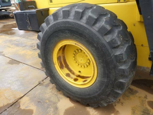 ขาย รถตักล้อยาง KOMATSU WA 300-3 นำเข้าจากญี่ปุ่นโดยตรง โทร.090-986-2521 อ๊อบ