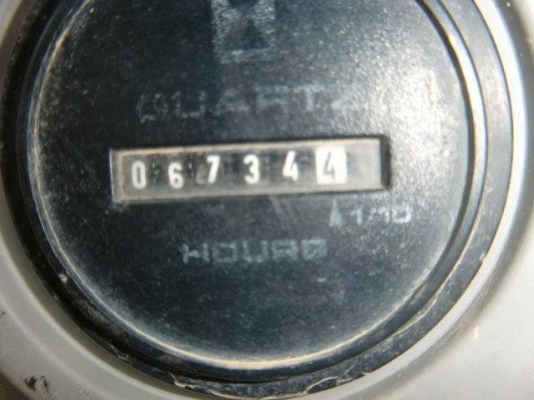 รถขุดรุ่นยอดนิยม KOBELCO SK135SR-2 YY-05 นำเข้าจากญี่ปุ่นโดยตรง โทร.090-986-2521 อ๊อบ