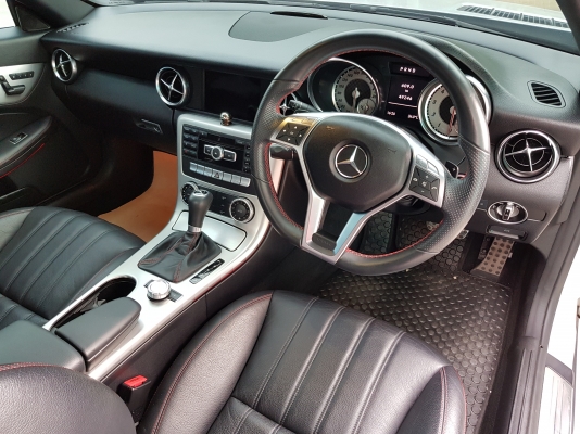 Benz SLK200 R172 ปี12 รถออกBenzTH ไมล์แท้ 4x,xxx แท้ล้าน\% ตรวจสอบศูนย์หรือให้ช่างมาตรวจสอบได้ พร้อม Benz SLK200 R172 ปี12 รถออกBenzTH ไมล์แท้ 4x,xxx แท้ล้าน\% ตรวจสอบศูนย์หรือให้ช่างมาตรวจสอบได้ พร้อม