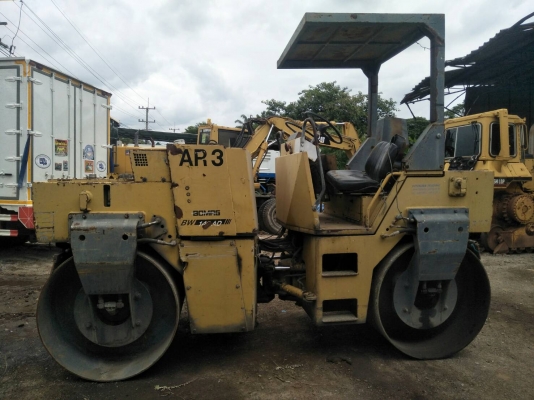 ขายรถบด BOMAG 7 ตันสั่นสะเทือนราคา 350,000