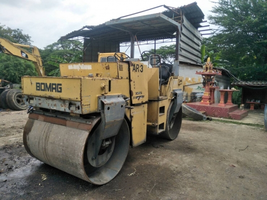 ขายรถบด BOMAG 7 ตันสั่นสะเทือนราคา 350,000