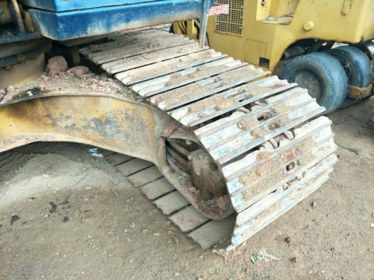 ขาย KOMATSU PC200-5 ไม่มีเอกสารไม่มีระบบไฟช่วงล่างใหม่ราคา 450,000
