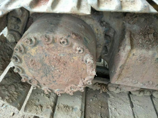 ขาย KOMATSU PC200-5 ไม่มีเอกสารไม่มีระบบไฟช่วงล่างใหม่ราคา 450,000