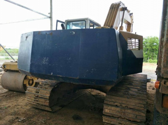 ขาย KOMATSU PC200-5 ไม่มีเอกสารไม่มีระบบไฟช่วงล่างใหม่ราคา 450,000