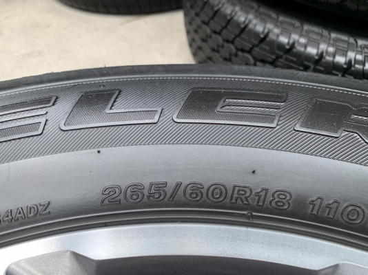 ล้อแม็ก Ford Everest ขอบ 18 พร้อมยาง 265-60-18 Bridgestone ปี 16