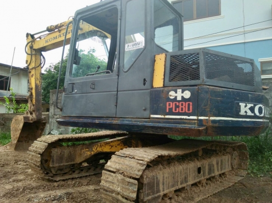 KOMATSU PC 80-5 พร้อมหัวแย็ก พร้อมติดตั้งใช้งานได้เลย คอนโทรลยาว รถทำงานดี เครื่องยนต์แรงดีมากครับทำงานไม่โหลด ภายนอกบอดี้สวยๆบูมอาร์มไม่มีแตก ช่วงล่างเอวแน่นดี เอกสารใบซื้อขาย ราคาต่อรองได้ครับ
